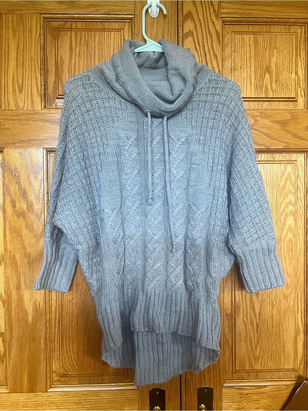 Kaisely - Cozy Gray Cable-Knit Cowl Neck Women's Sweater